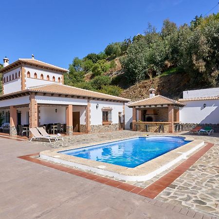 Villa Alejandro En Sayalonga Exterior foto